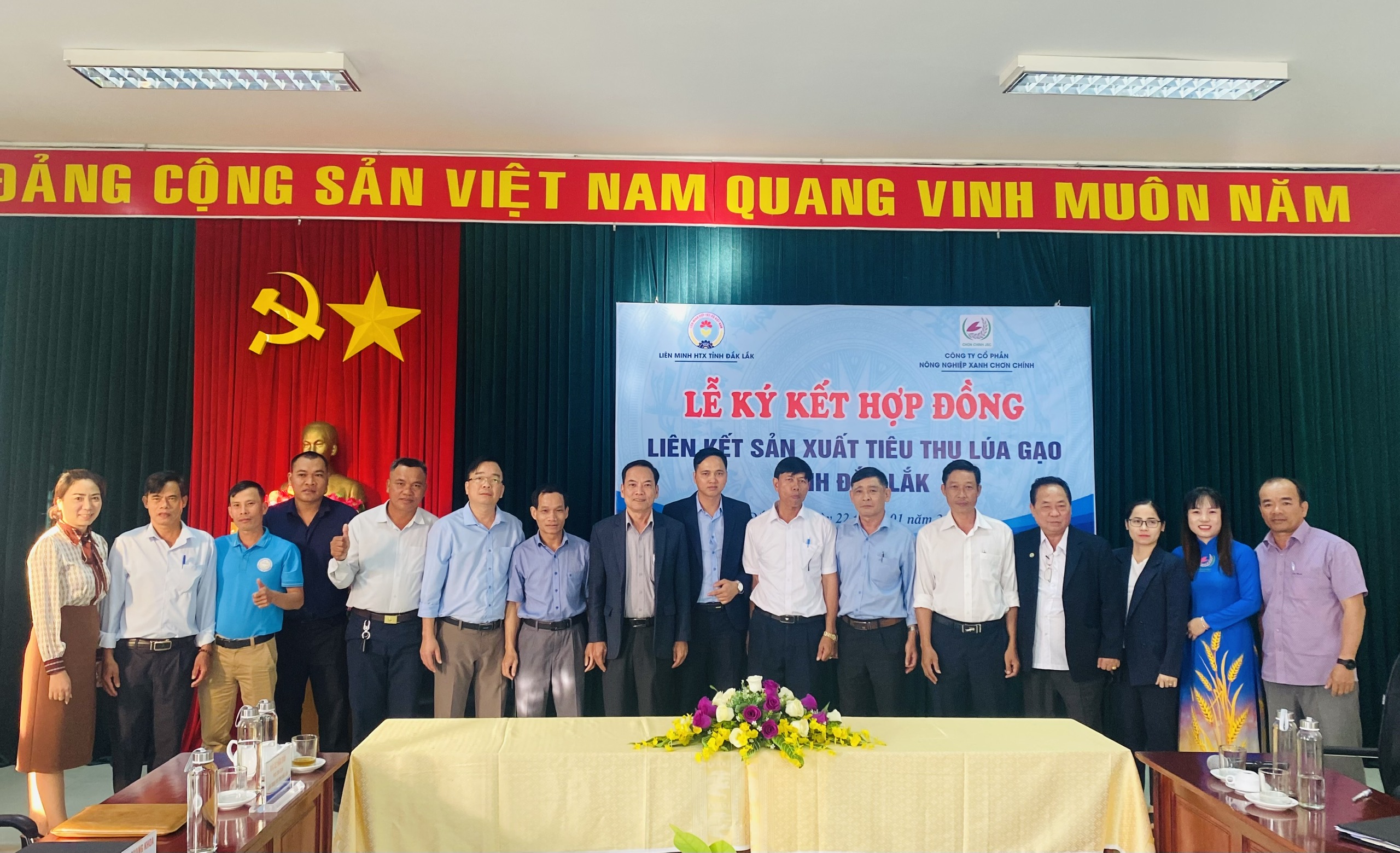 Lễ ký kết hợp đồng liên kết sản xuất tiêu thụ lúa gạo tỉnh Đắk Lắk